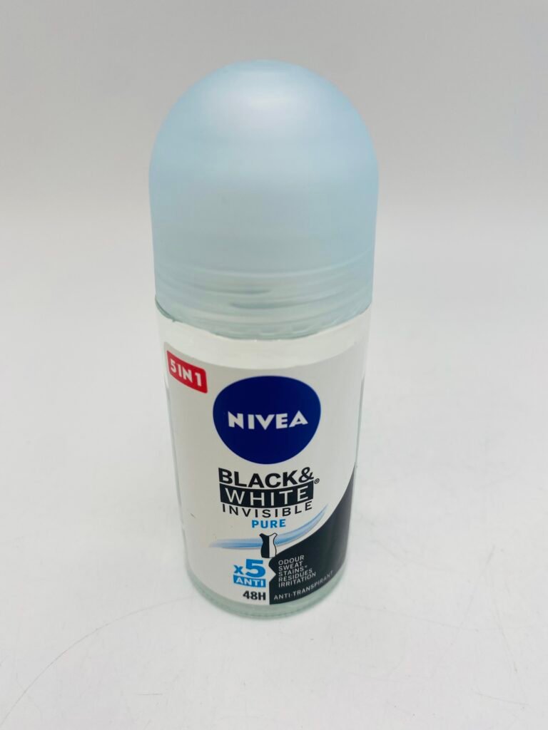 Nivea roll-on 50 ml Invisible B&W Pure – front