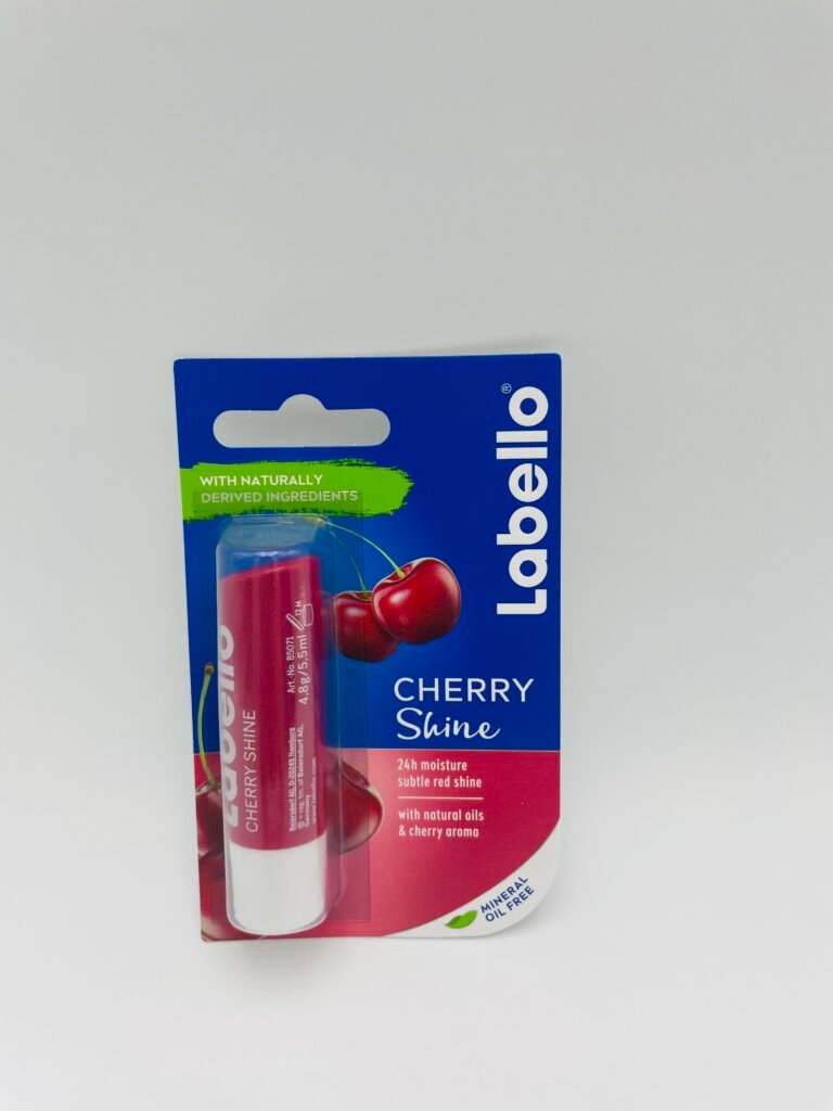 Labello ajakápoló 4,8 g Cherry Shine – front