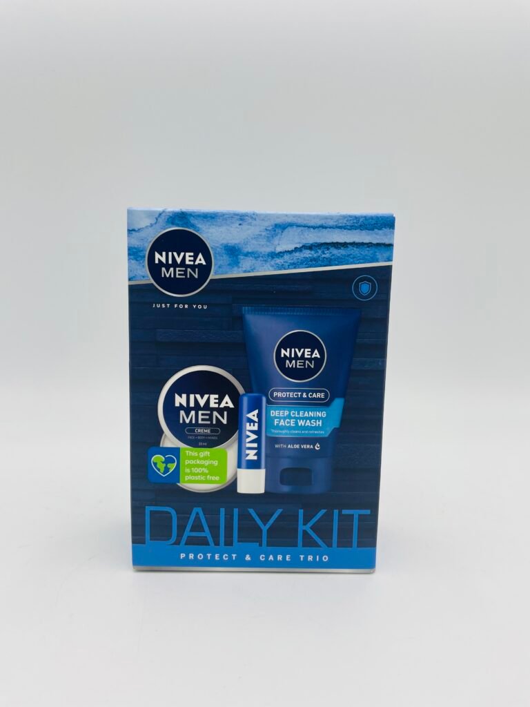 Nivea ajándékcsomag férfi Protect&Care arctisztító 100ml+ krém 30ml+ ajakápoló 4,8g – front